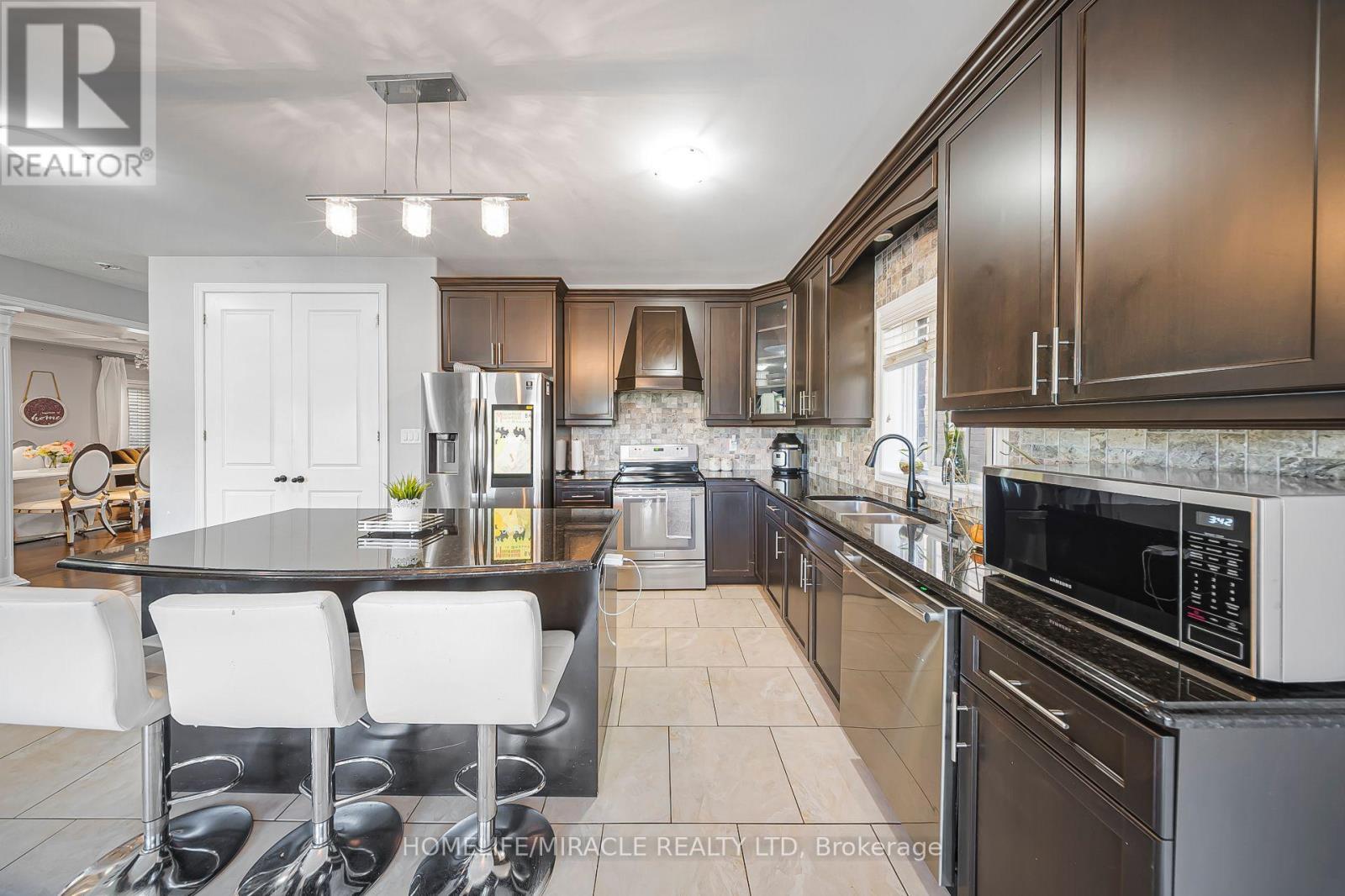 795 Robert Ferrie Drive, Kitchener, ON
