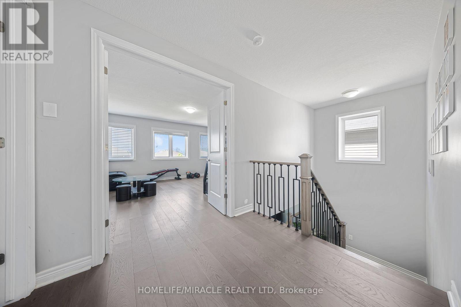 795 Robert Ferrie Drive, Kitchener, ON