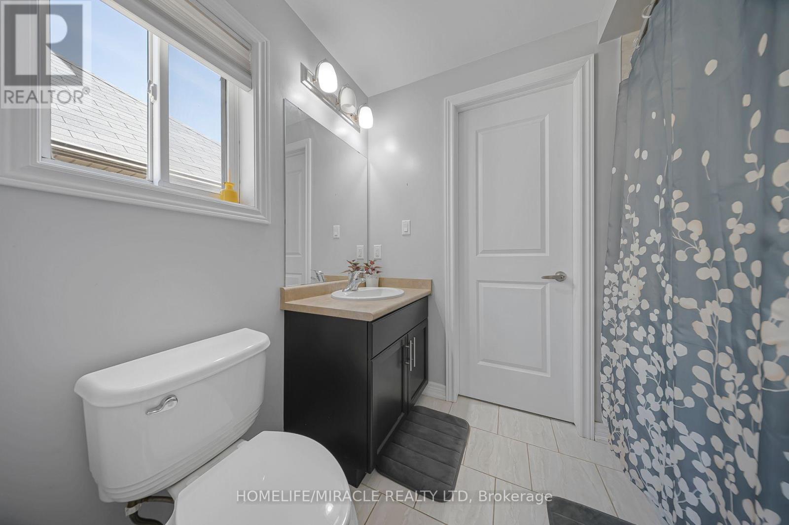 795 Robert Ferrie Drive, Kitchener, ON