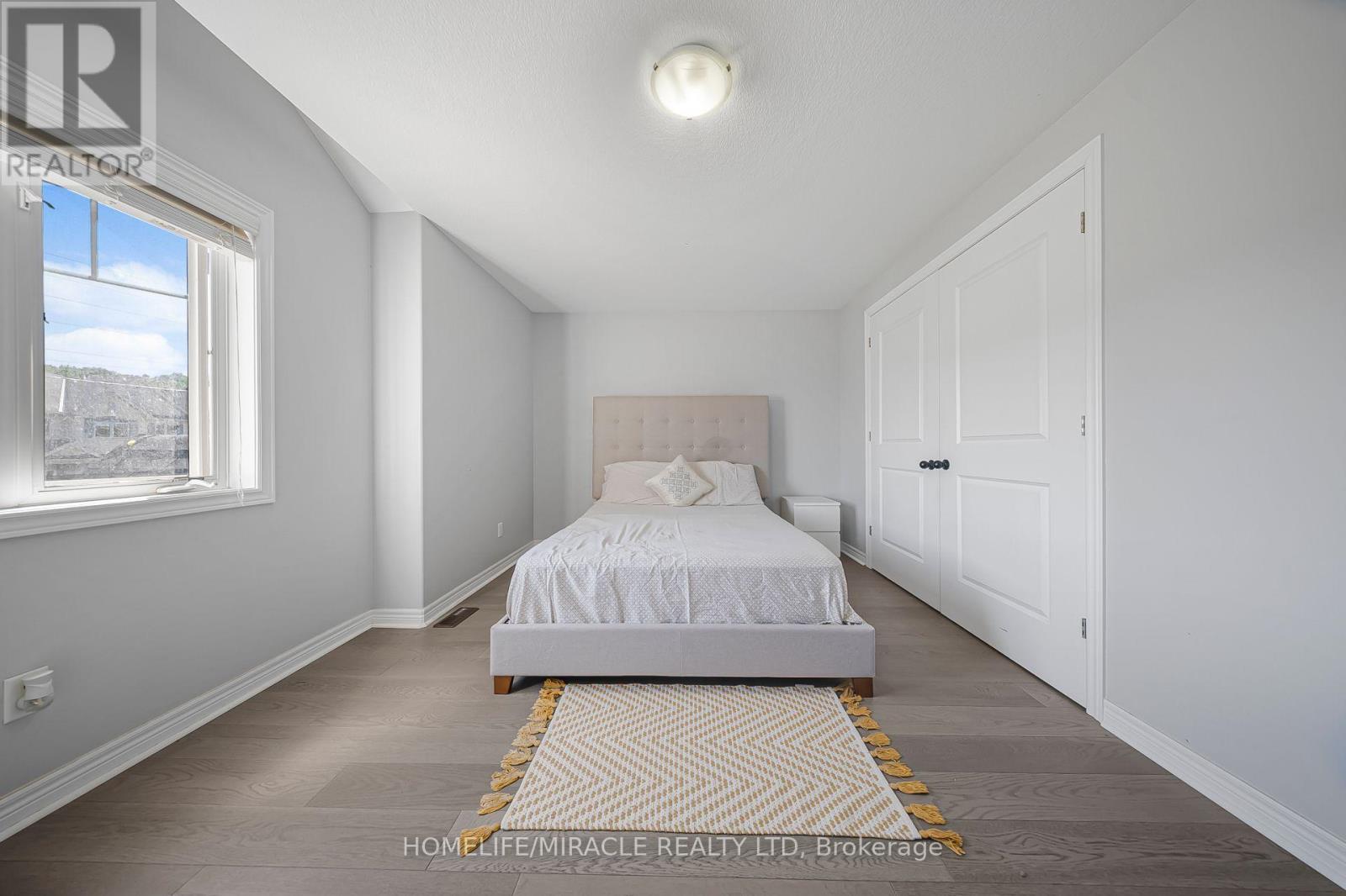 795 Robert Ferrie Drive, Kitchener, ON