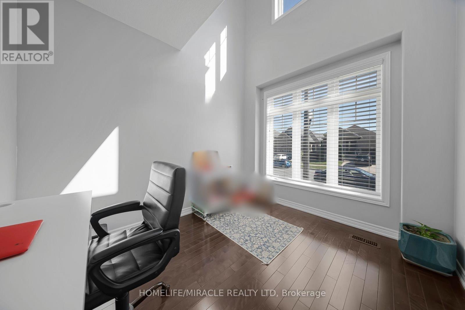 795 Robert Ferrie Drive, Kitchener, ON