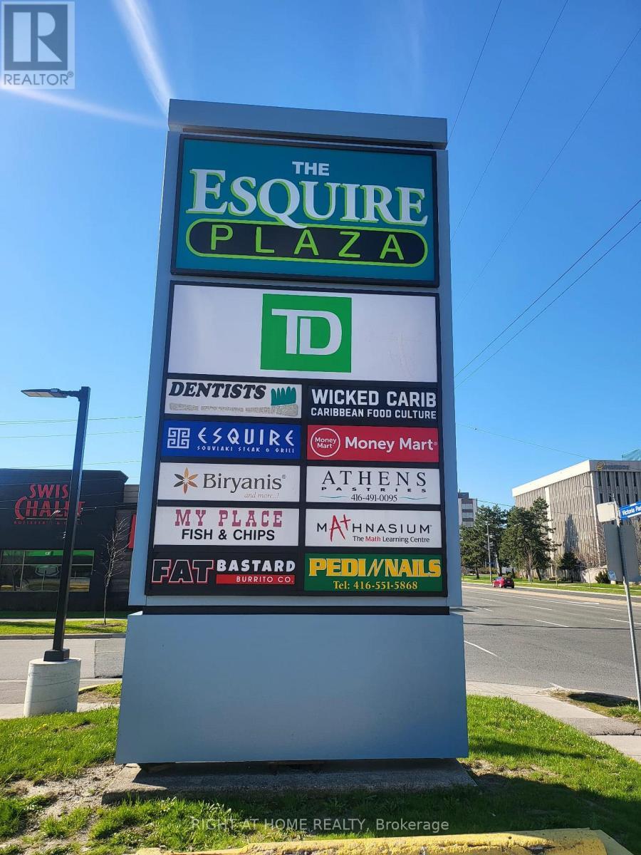 2575 Victoria Park Avenue, Toronto (Tam O'Shanter-Sullivan), ON