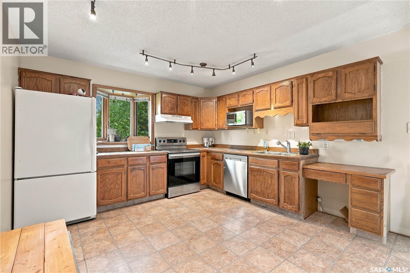1144 2Nd Street E, Saskatoon, SK