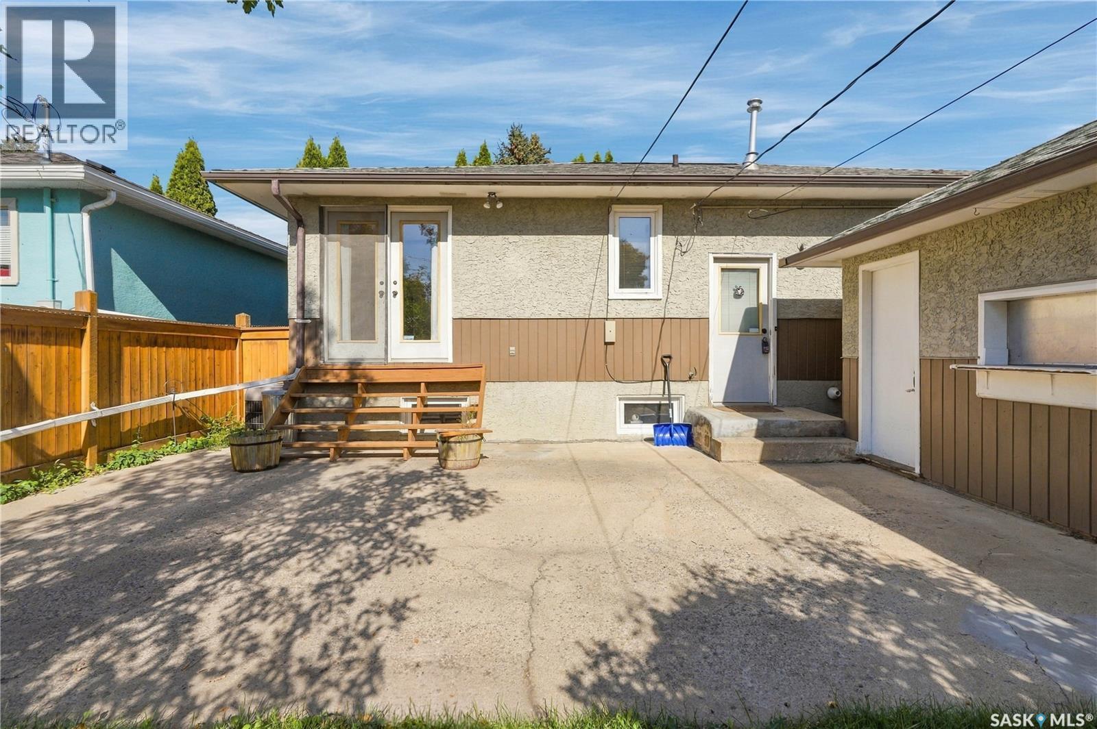 1144 2Nd Street E, Saskatoon, SK