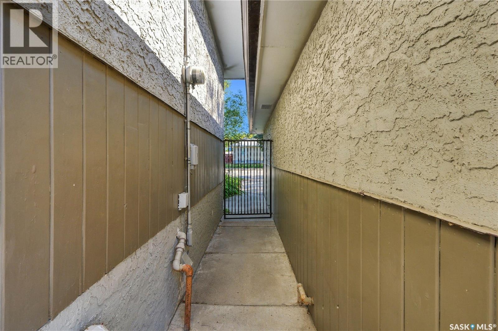 1144 2Nd Street E, Saskatoon, SK