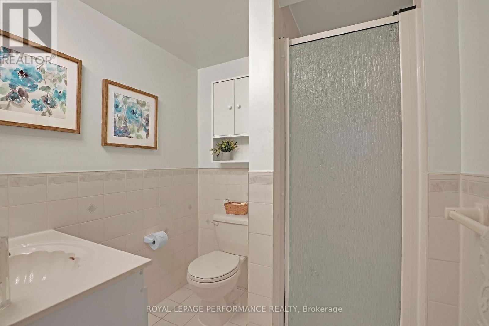25 Thorncliff Place, Ottawa, ON