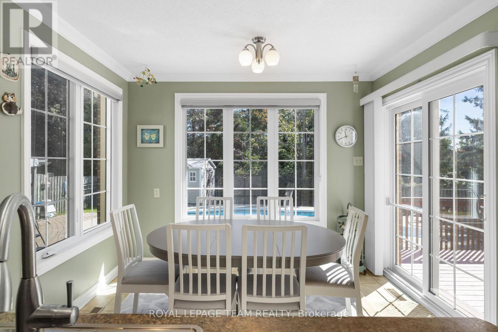 67 Holitman Drive, Ottawa, ON
