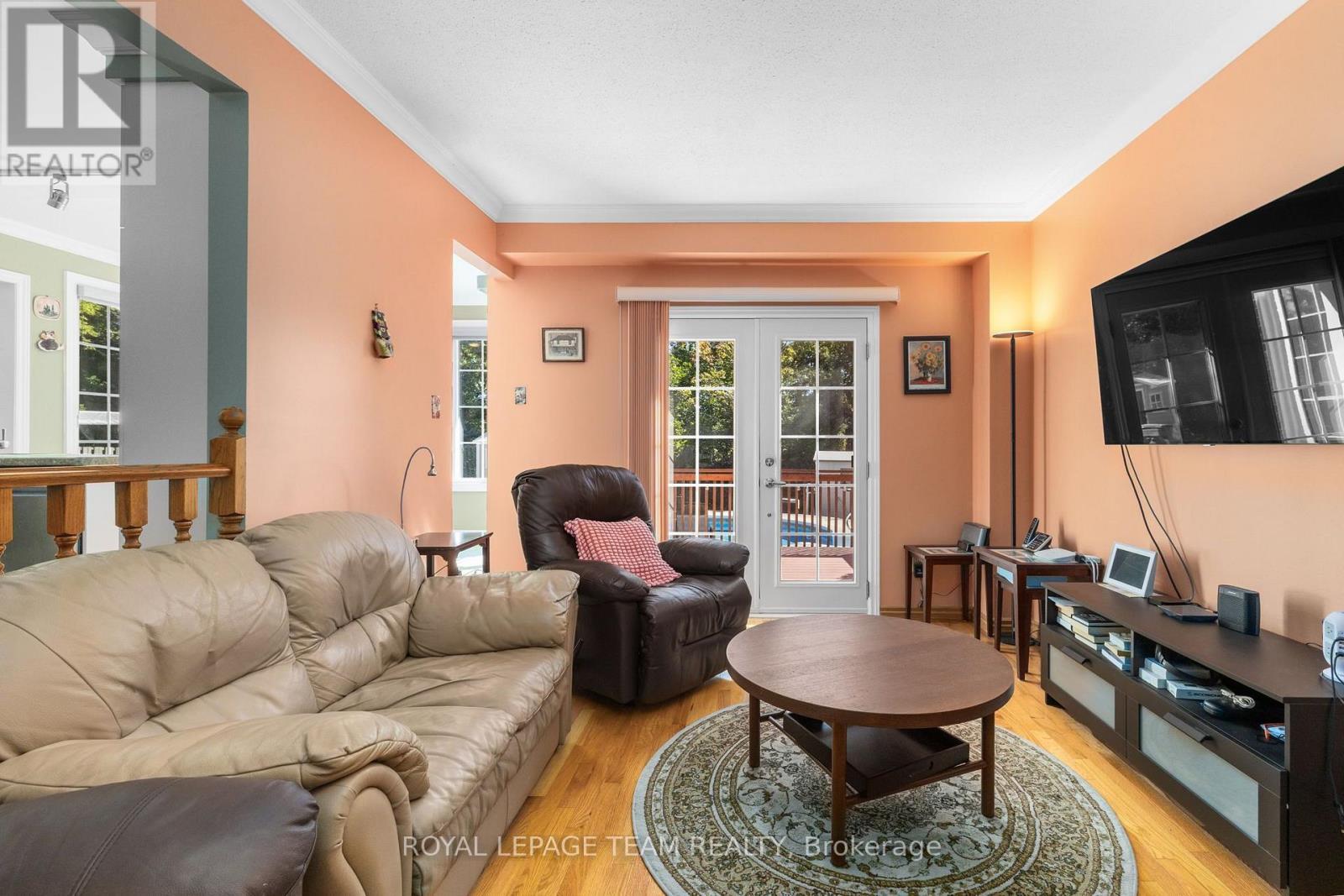 67 Holitman Drive, Ottawa, ON