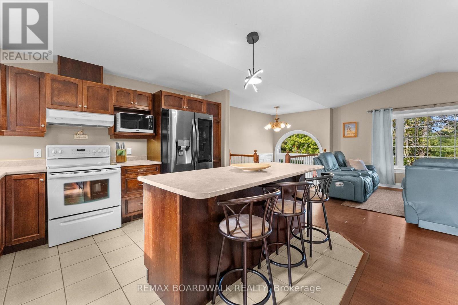 2711 Glen Smail Road, Edwardsburgh/Cardinal, ON