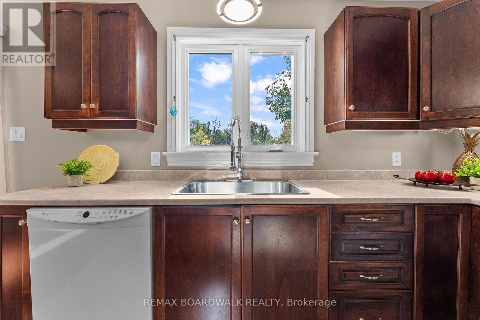 2711 Glen Smail Road, Edwardsburgh/Cardinal, ON