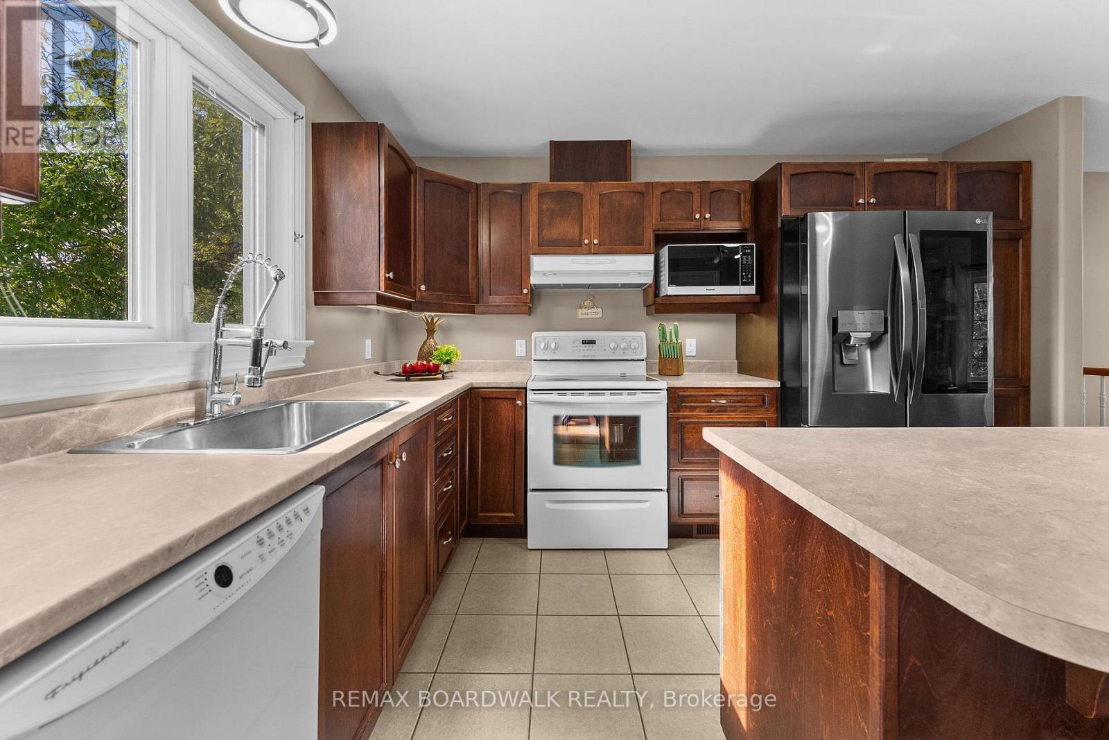 2711 Glen Smail Road, Edwardsburgh/Cardinal, ON