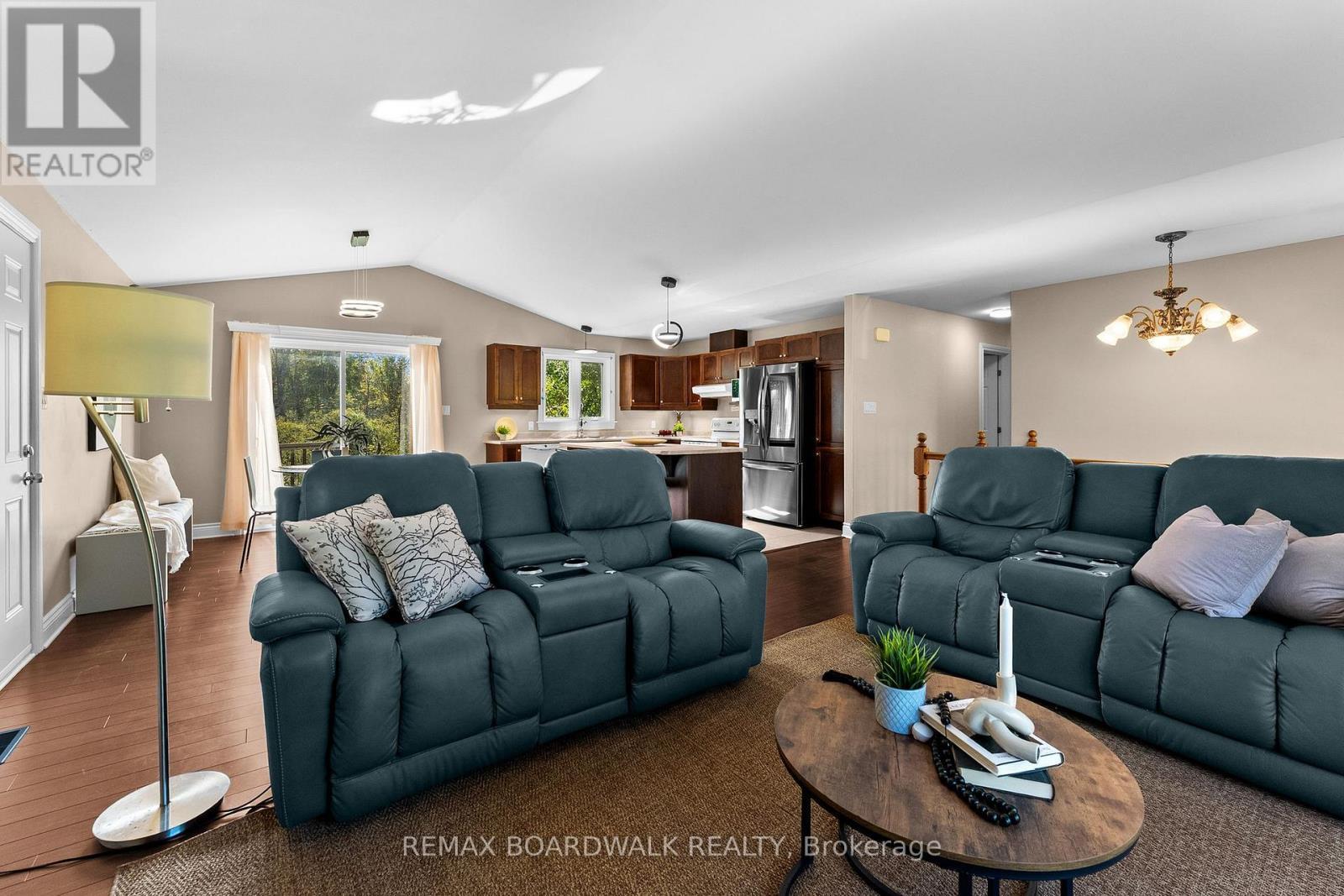 2711 Glen Smail Road, Edwardsburgh/Cardinal, ON
