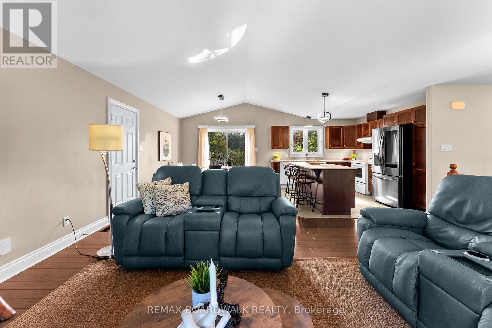2711 Glen Smail Road, Edwardsburgh/Cardinal, ON