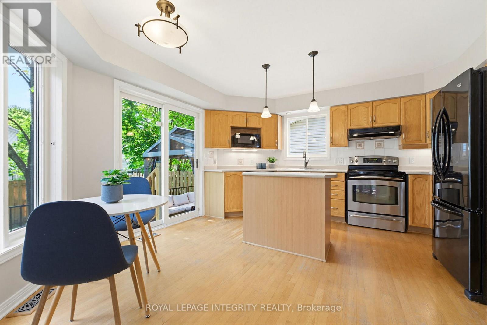 116 Springcreek Crescent, Ottawa, ON