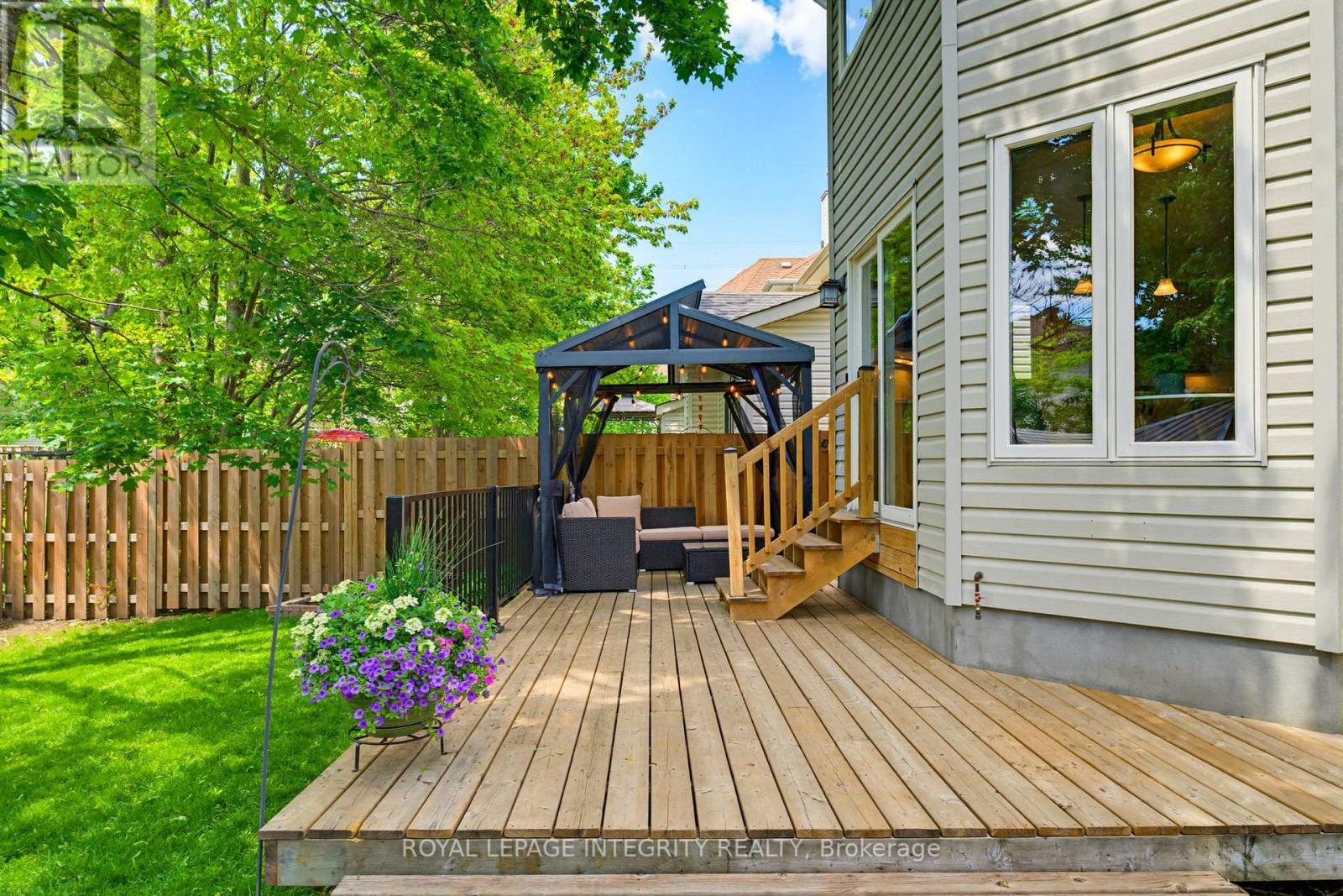116 Springcreek Crescent, Ottawa, ON