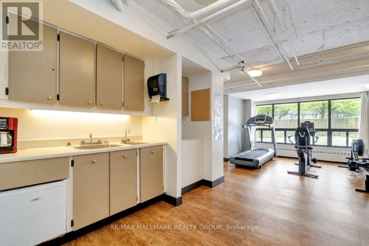 810 - 515 St Laurent Boulevard, Ottawa, ON