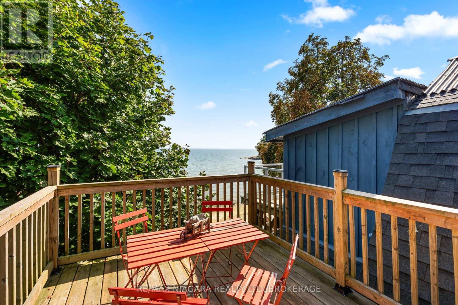 105 Lighthouse Drive, Haldimand (Dunnville), ON
