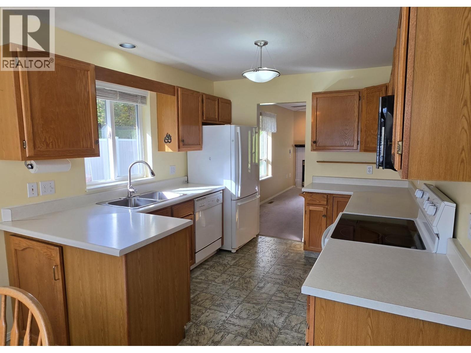 8 490 Lewis Drive, Quesnel, BC