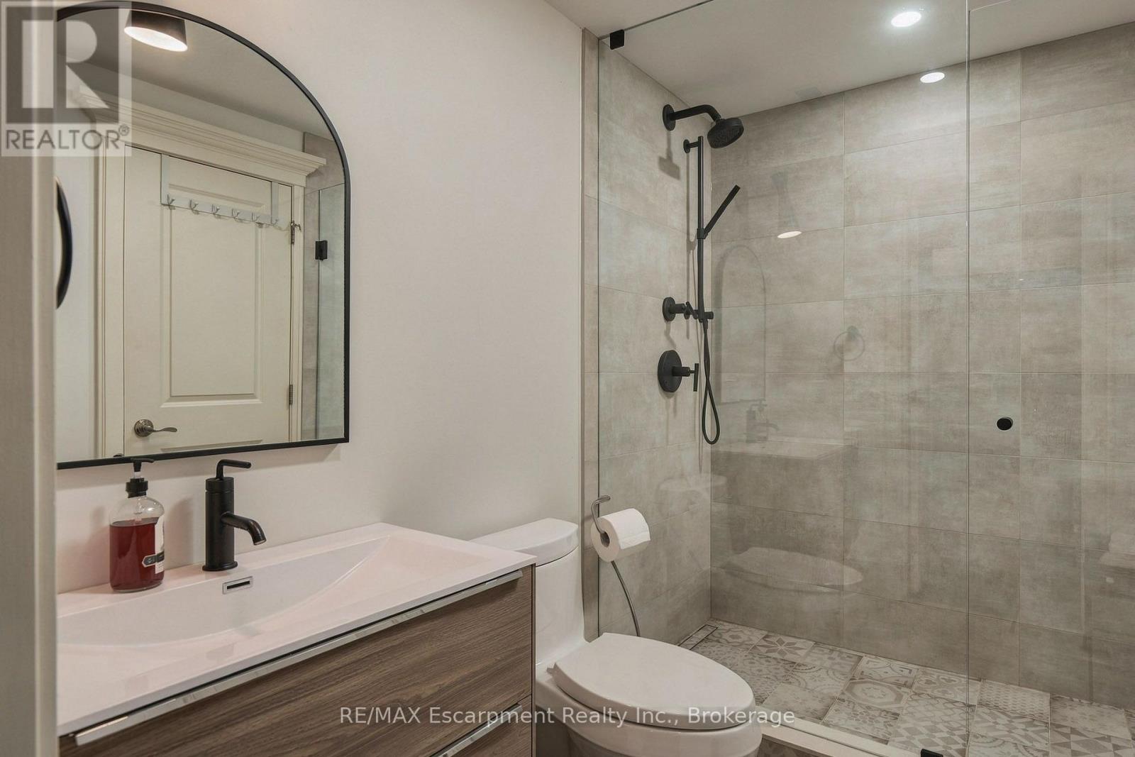 1074 Lavender Lane, Oakville (Mo Morrison), ON