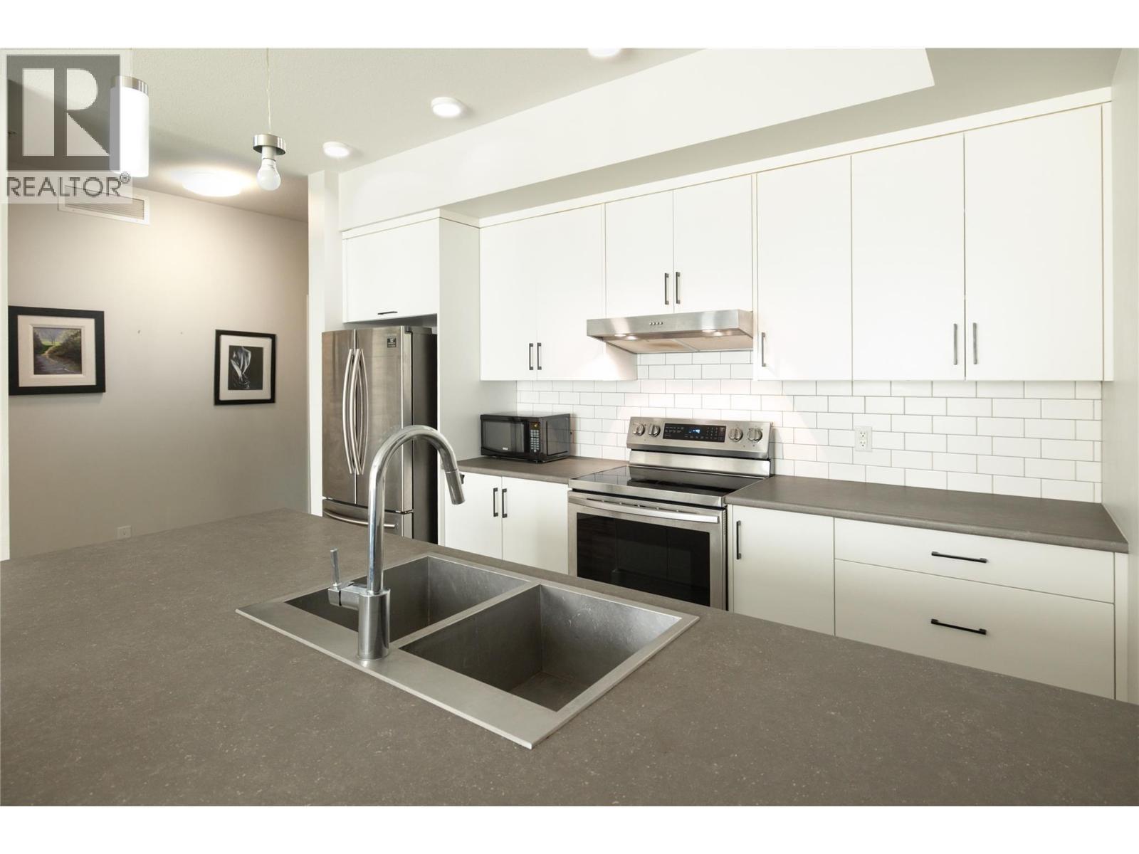 1215 St. Paul Street Unit# 403, Kelowna, BC