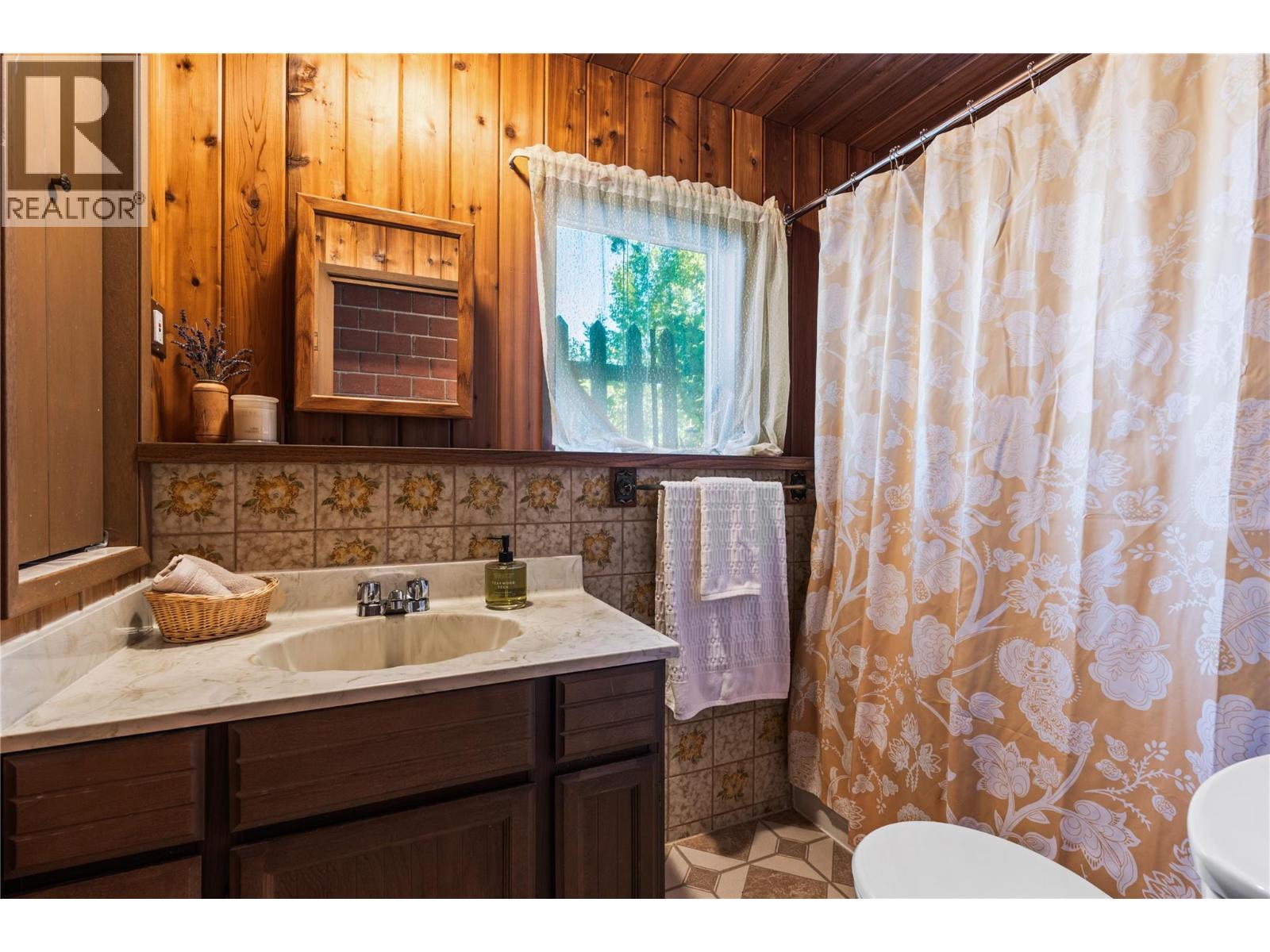 583 Mcleish Road, Vernon, BC