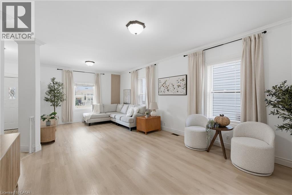 126 Niagara Street, Hamilton, ON
