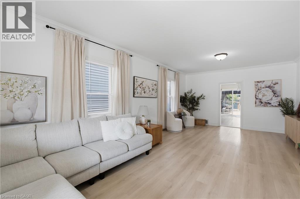 126 Niagara Street, Hamilton, ON