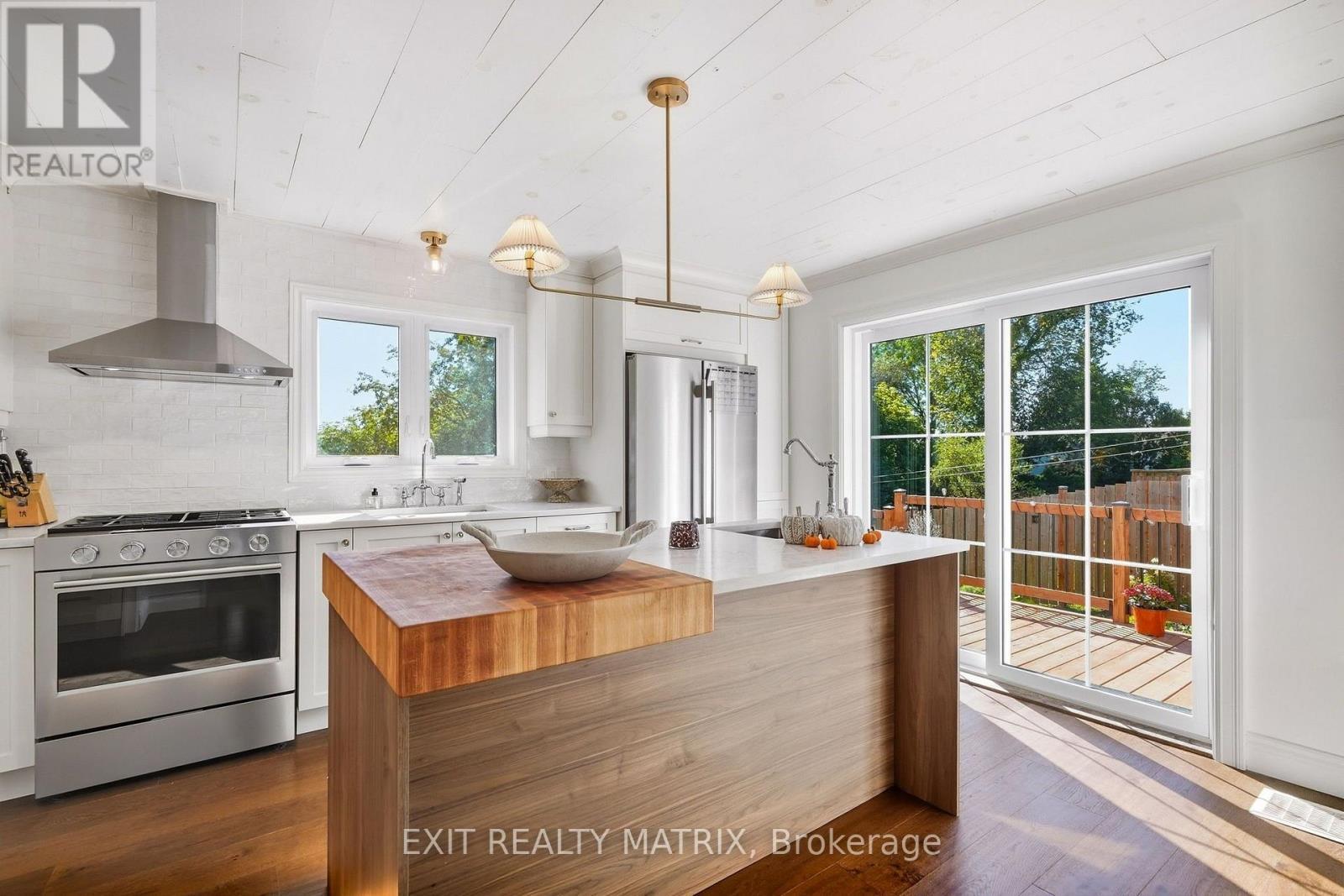 75 Stanley Avenue, Champlain, ON