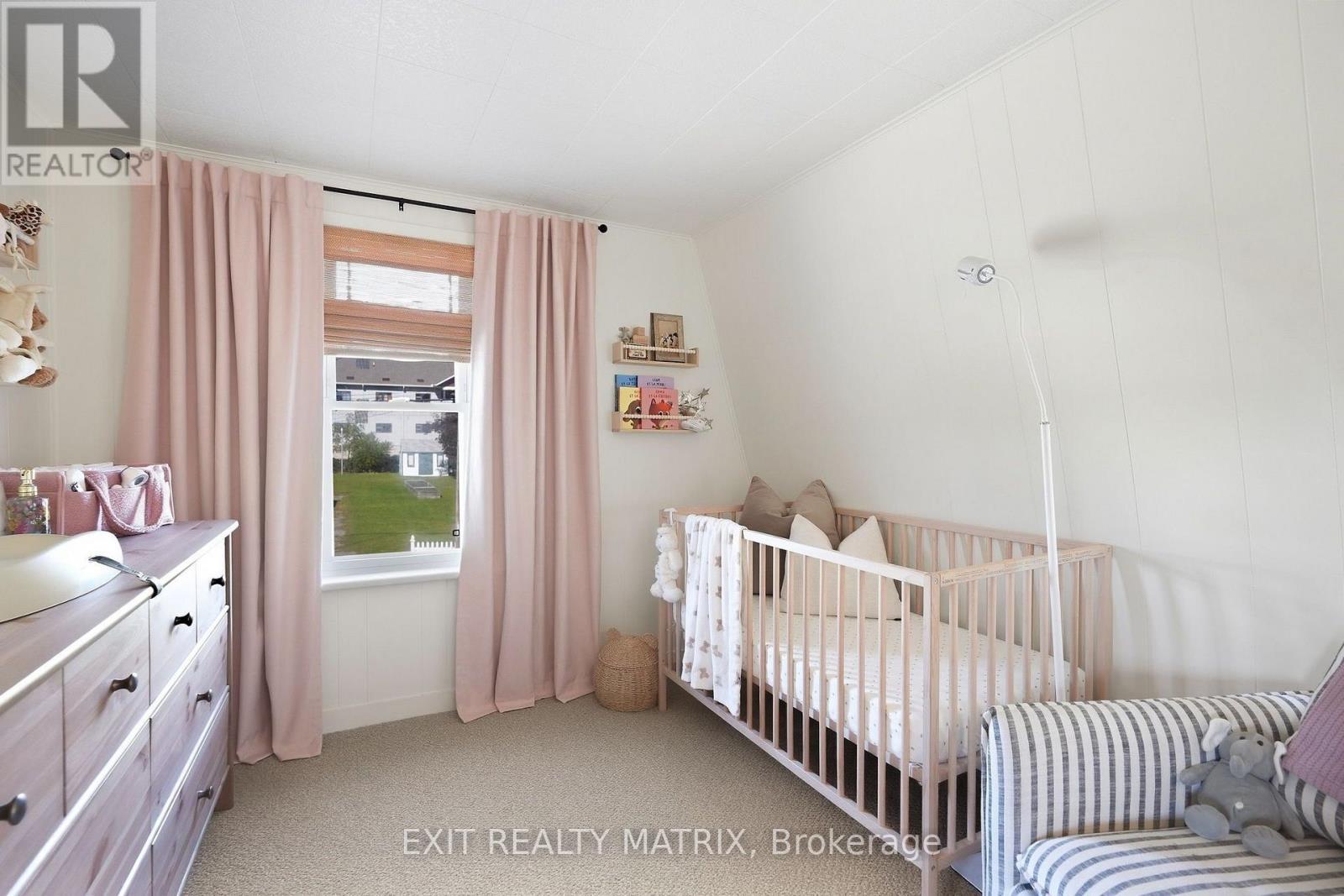 75 Stanley Avenue, Champlain, ON