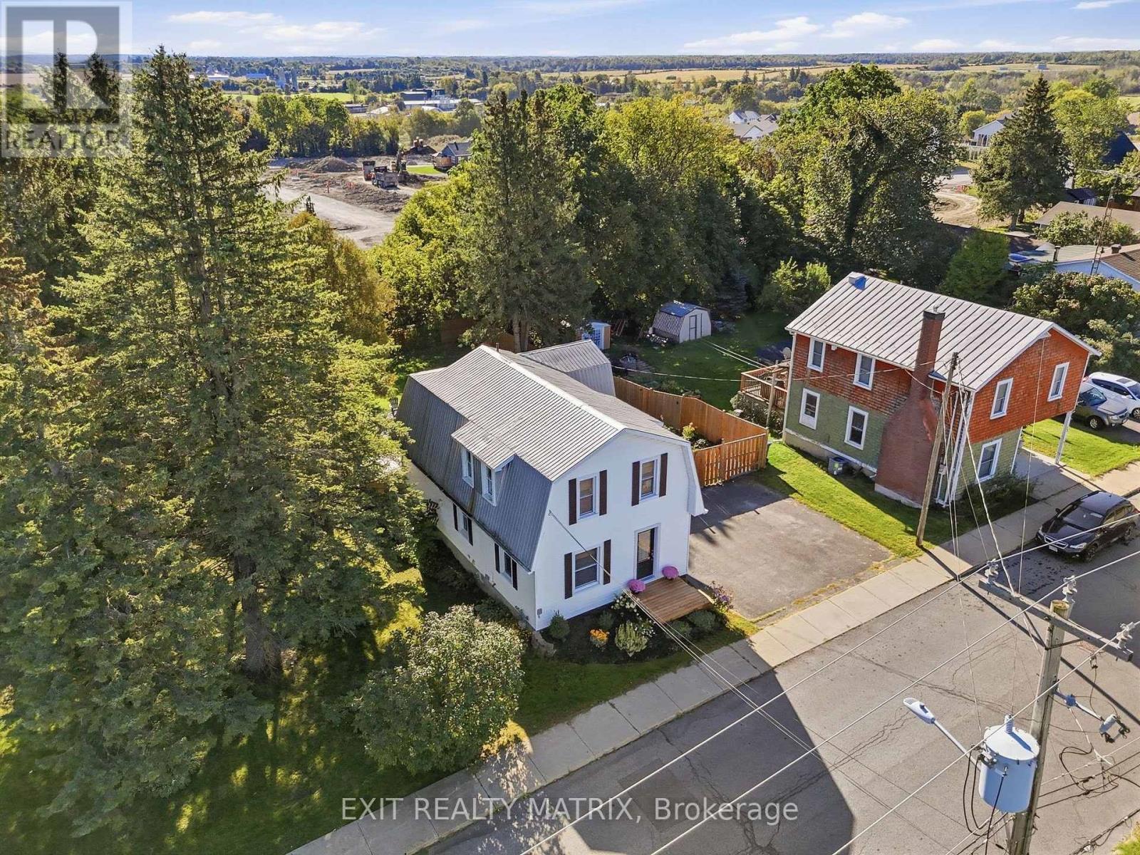 75 Stanley Avenue, Champlain, ON