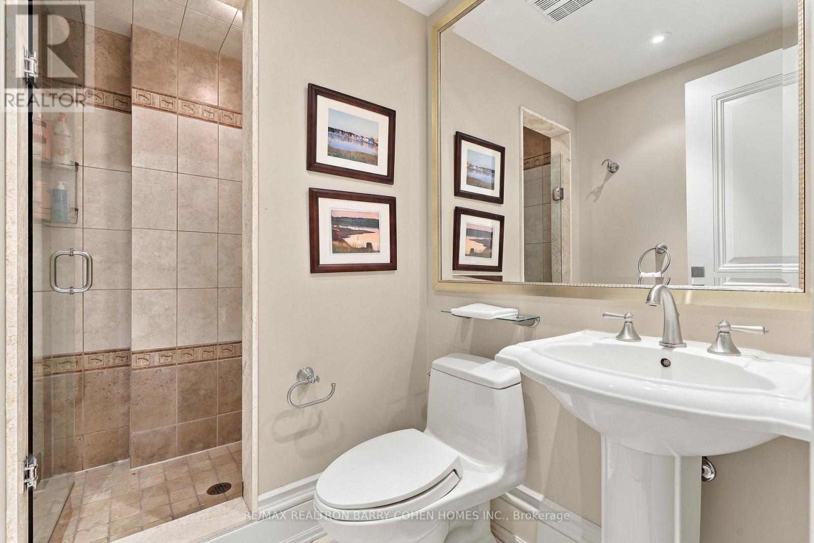 11 Doon Road, Toronto, ON