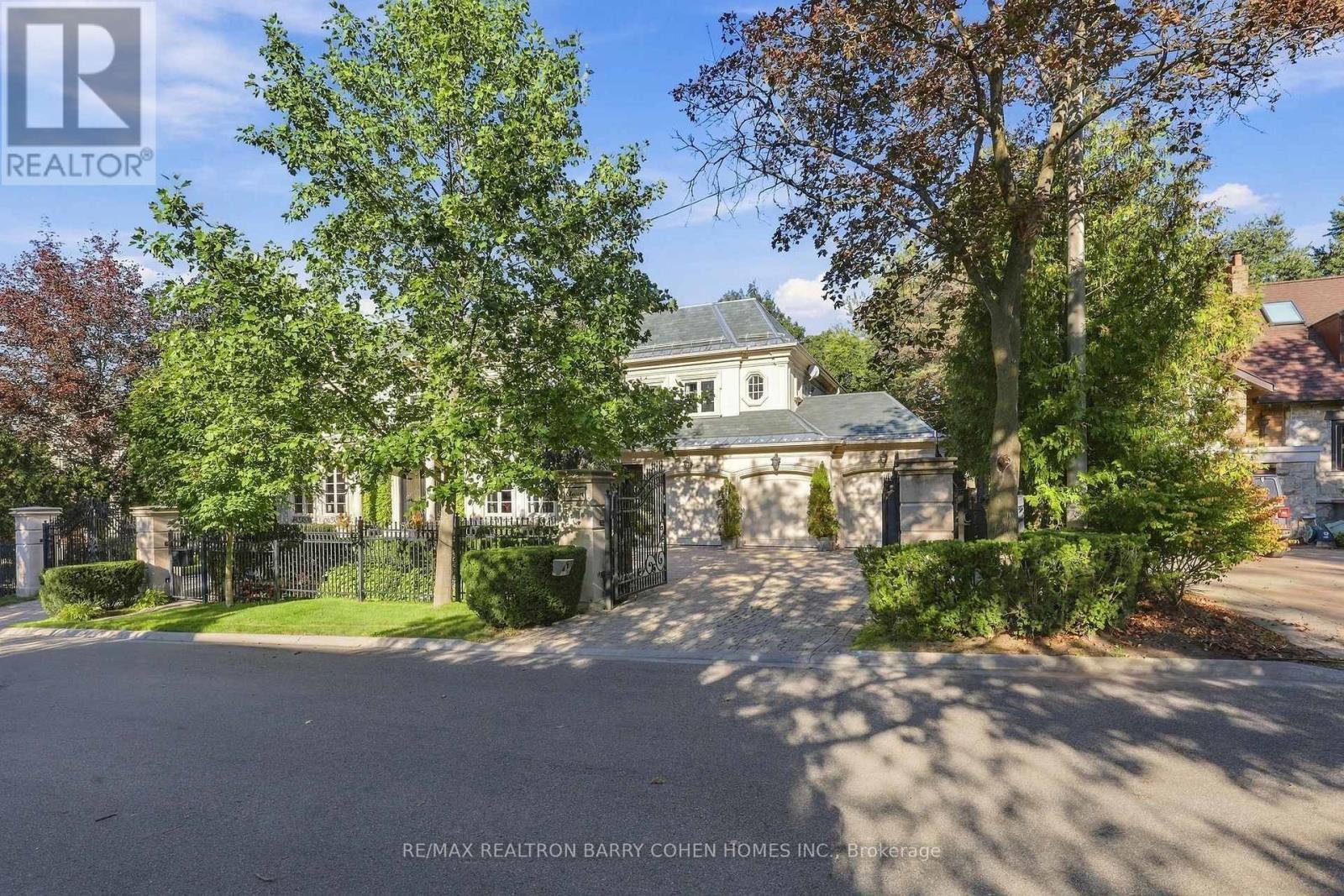 11 Doon Road, Toronto, ON