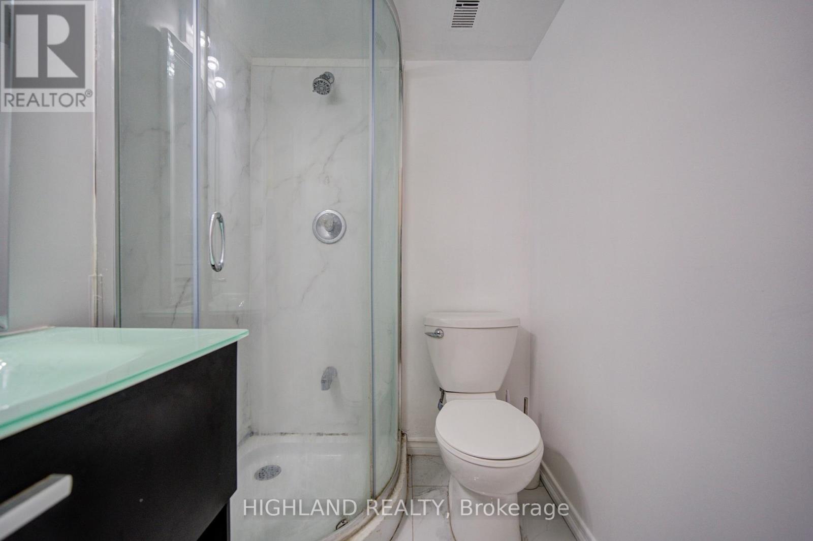 5327 Landsborough Avenue, Mississauga, ON