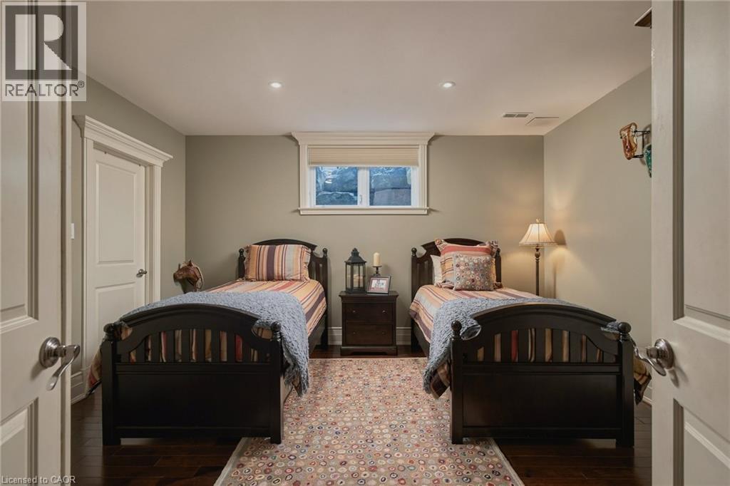1074 Lavender Lane, Oakville, ON