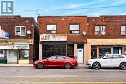 689 BARTON STREET E Hamilton, ON L8L 3A5