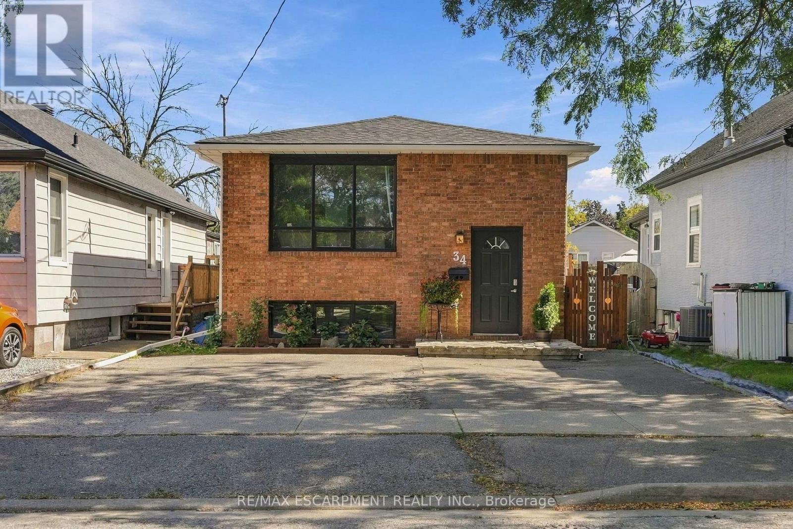 34 Grantham Avenue S, St. Catharines, ON