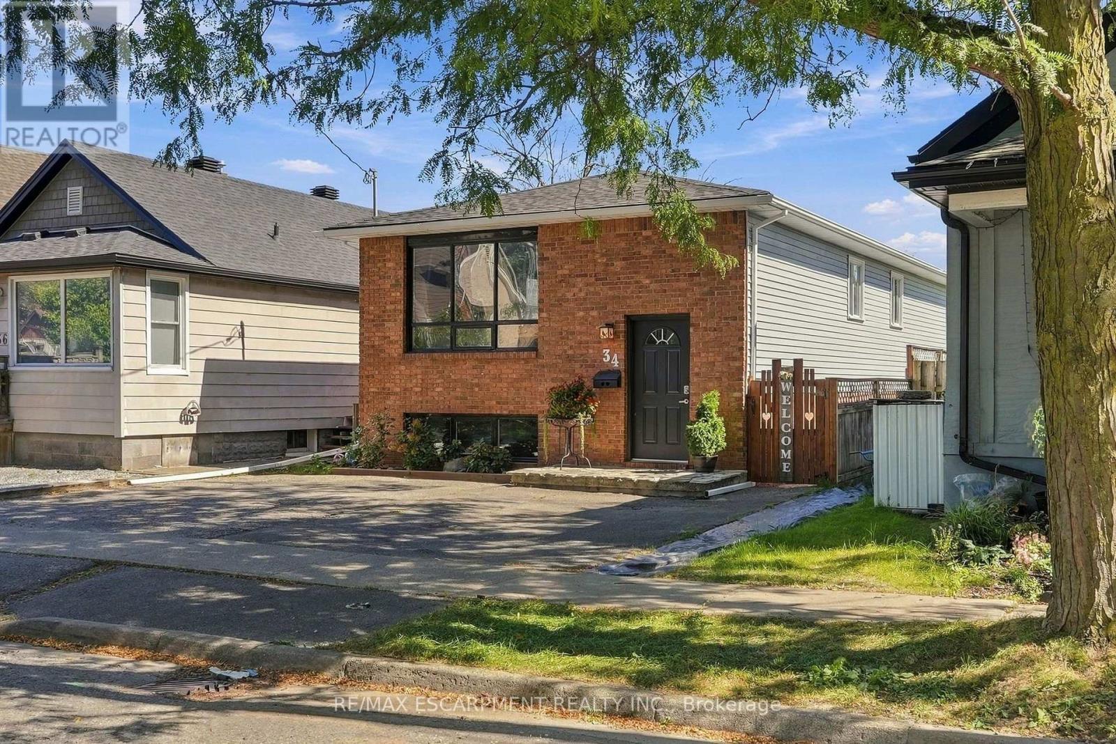 34 Grantham Avenue S, St. Catharines, ON