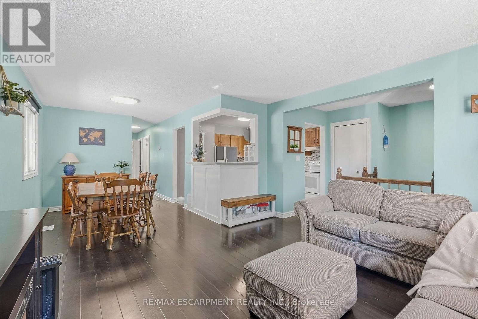 34 Grantham Avenue S, St. Catharines, ON