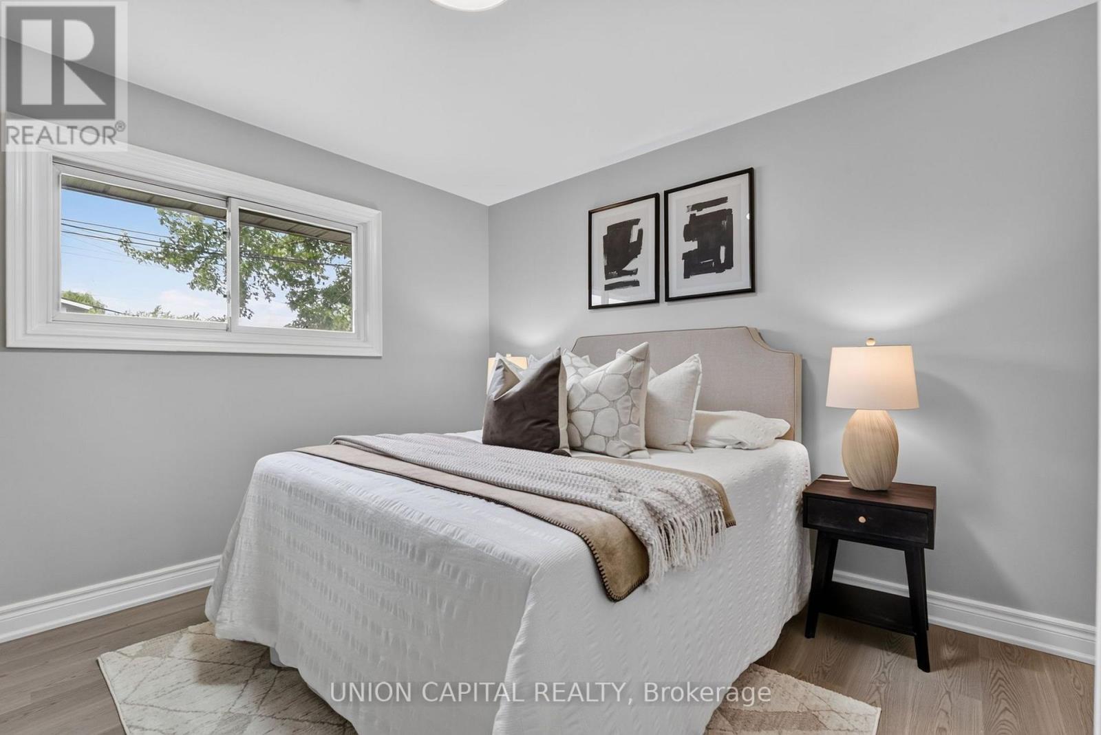 30 Collier Road N, Thorold, ON