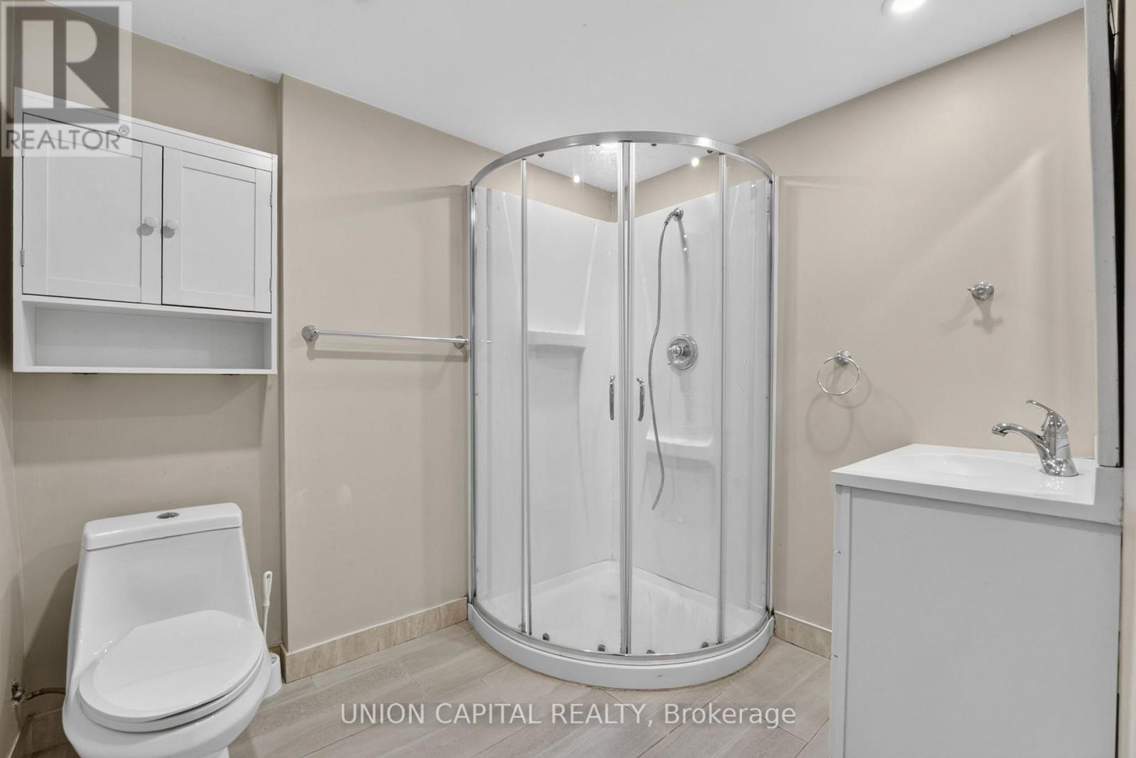 30 Collier Road N, Thorold, ON