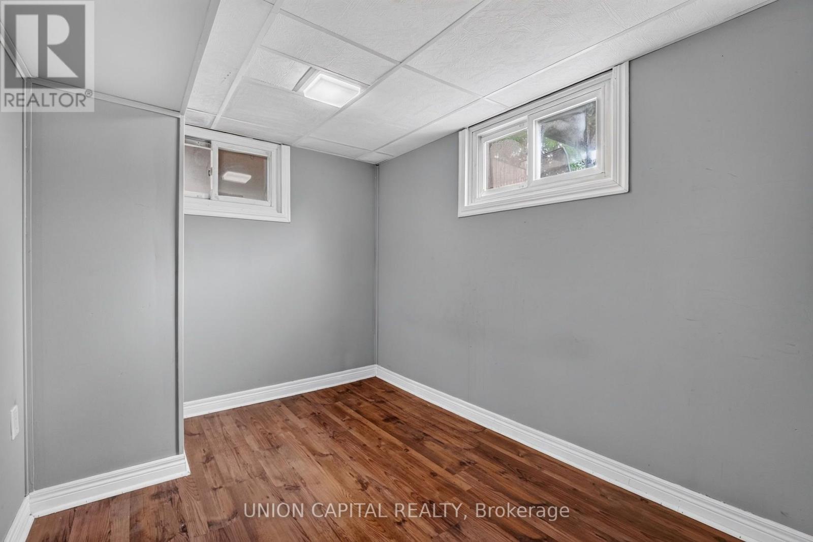 30 Collier Road N, Thorold, ON