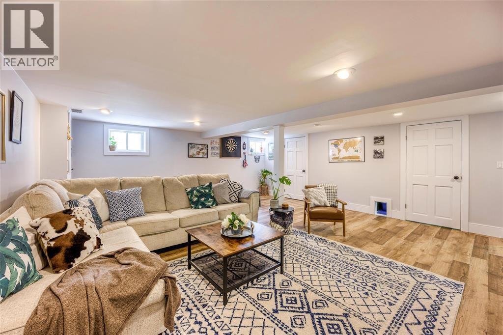 958 Hagle Street, Sarnia, ON