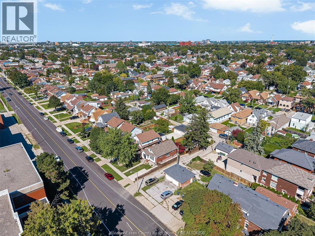 1174 Parent Ave, Windsor, ON