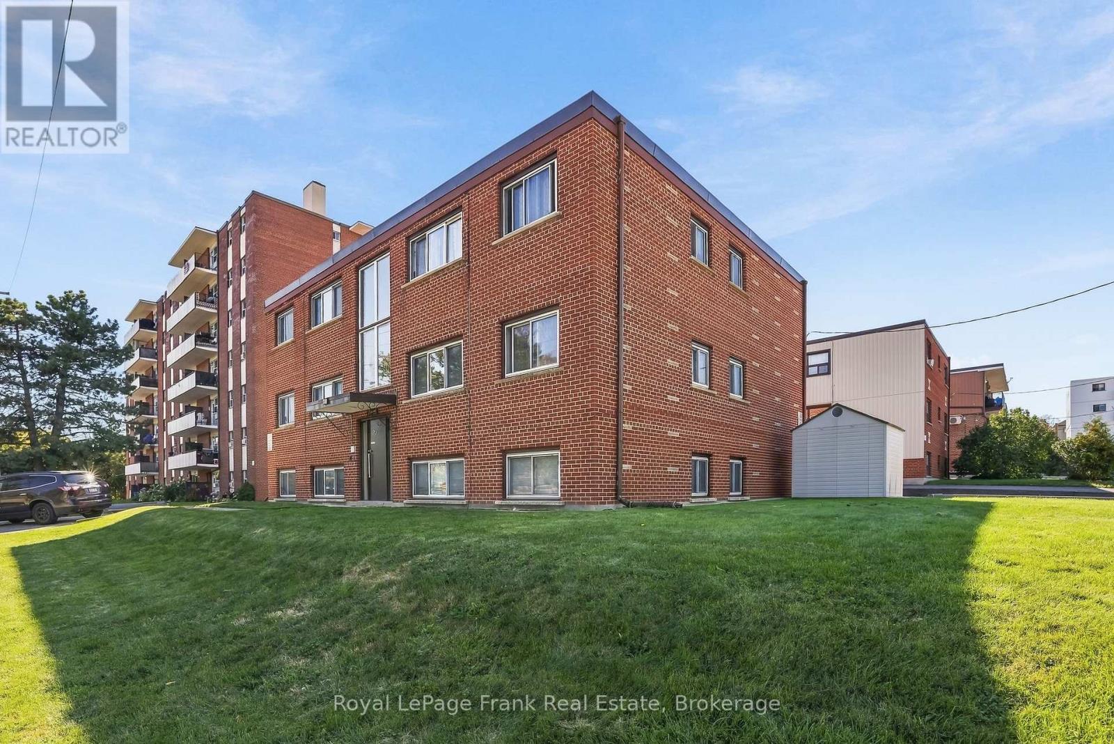 180 Nipigon Street, Oshawa (Mclaughlin), ON