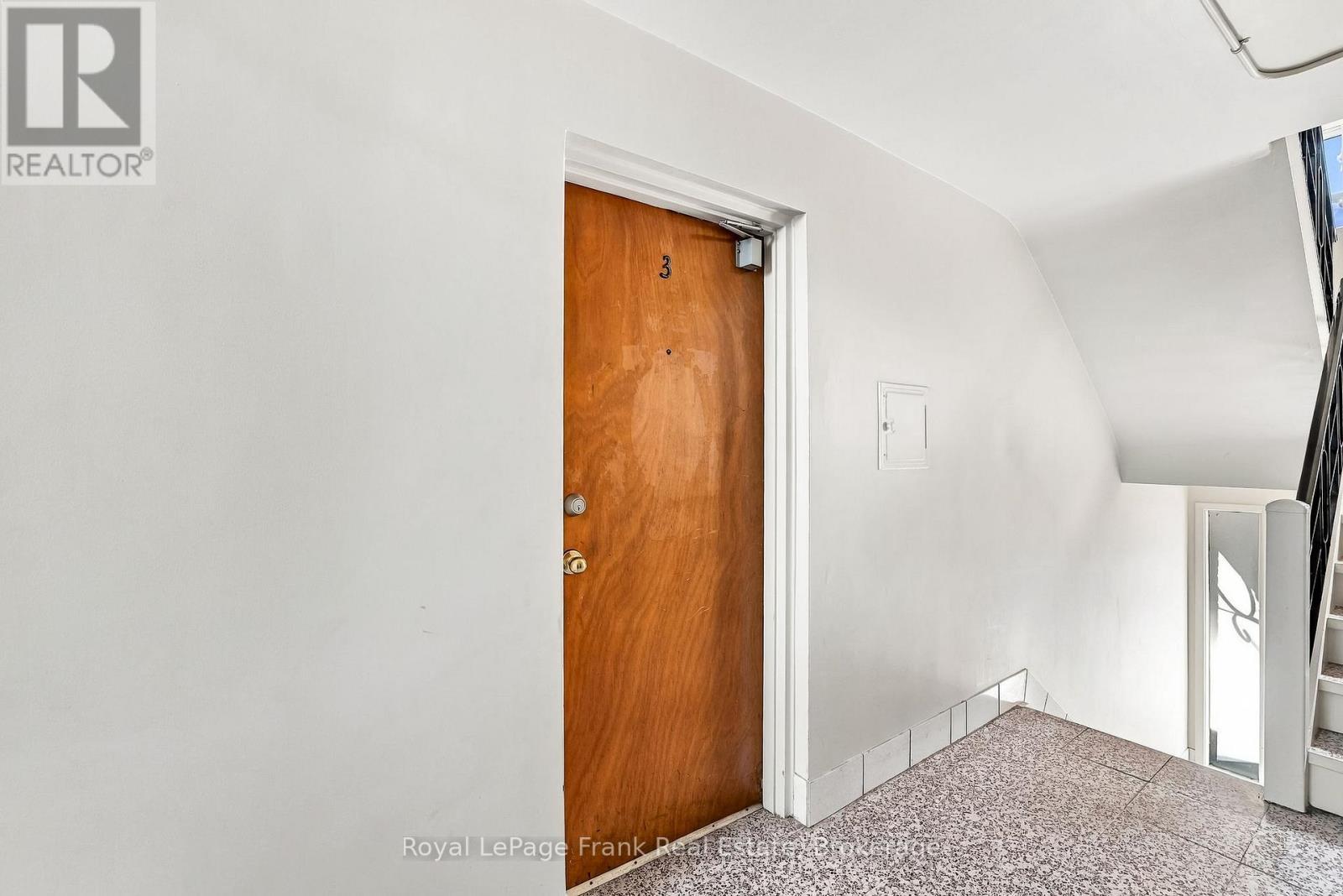 180 Nipigon Street, Oshawa (Mclaughlin), ON