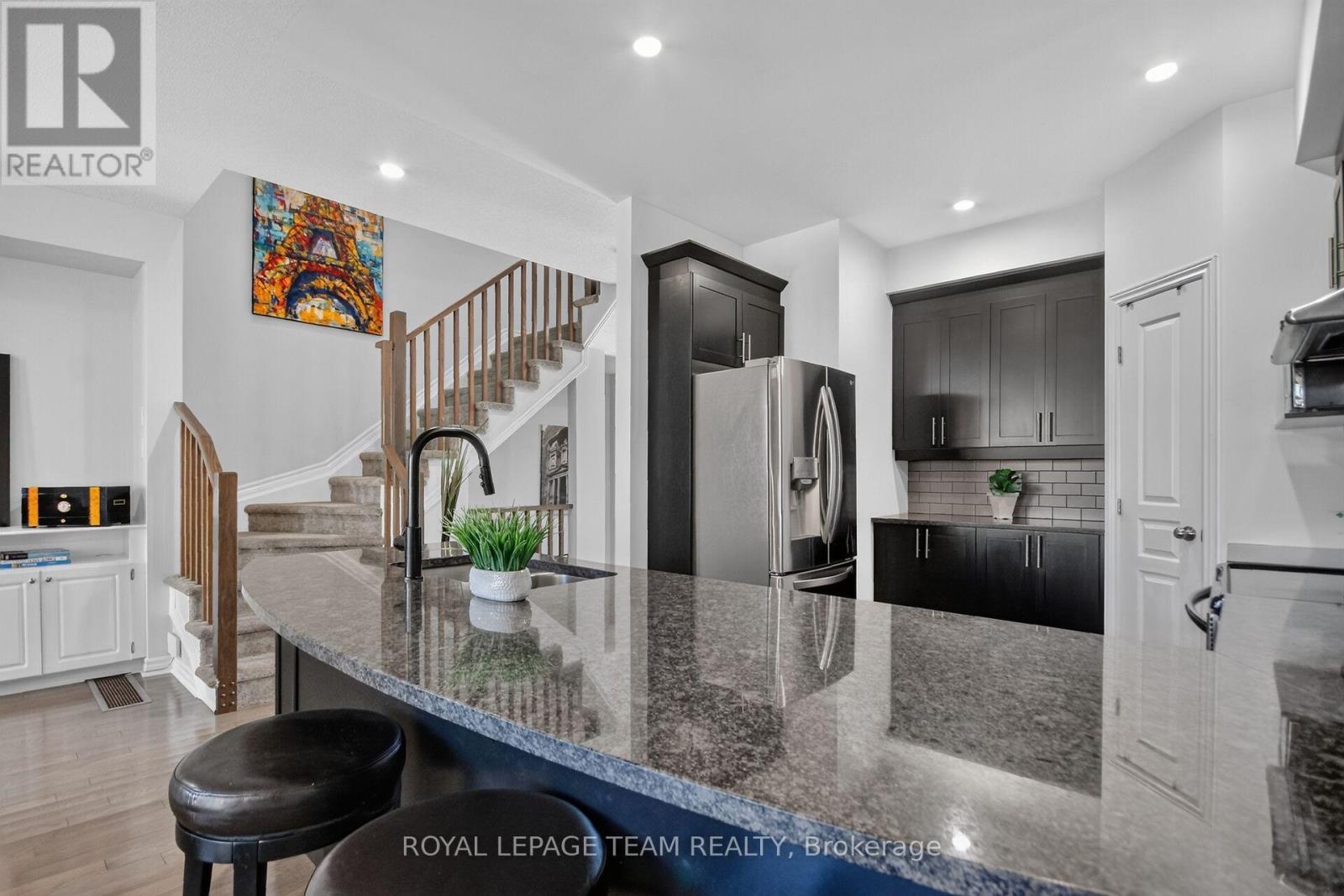 152 Mattingly Way, Ottawa, ON