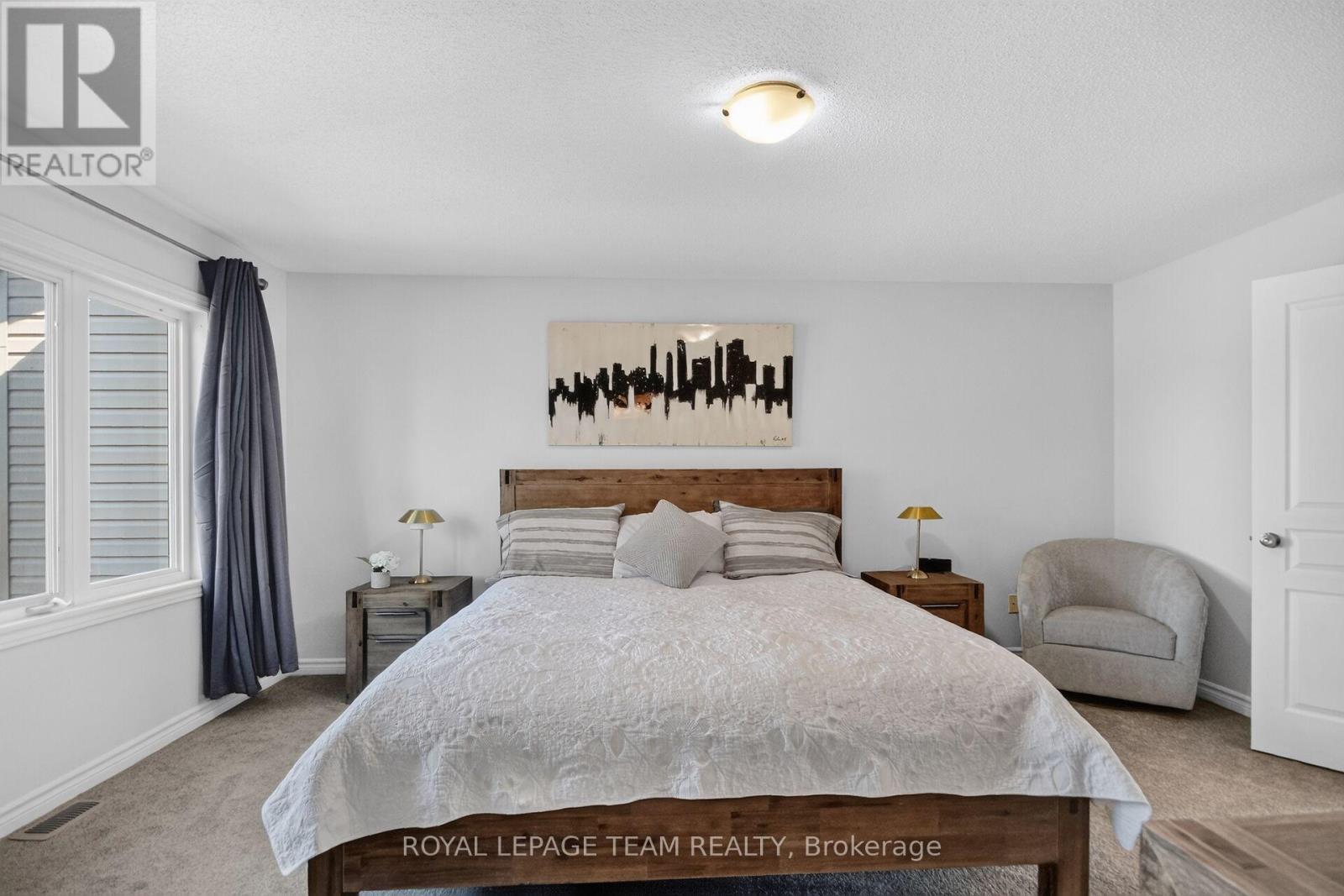 152 Mattingly Way, Ottawa, ON