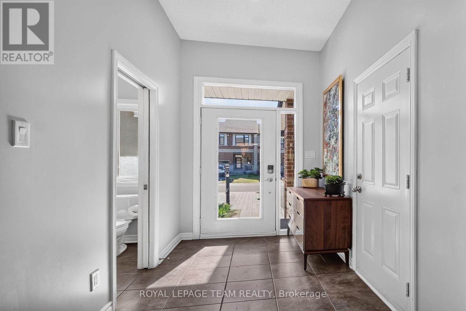 152 Mattingly Way, Ottawa, ON