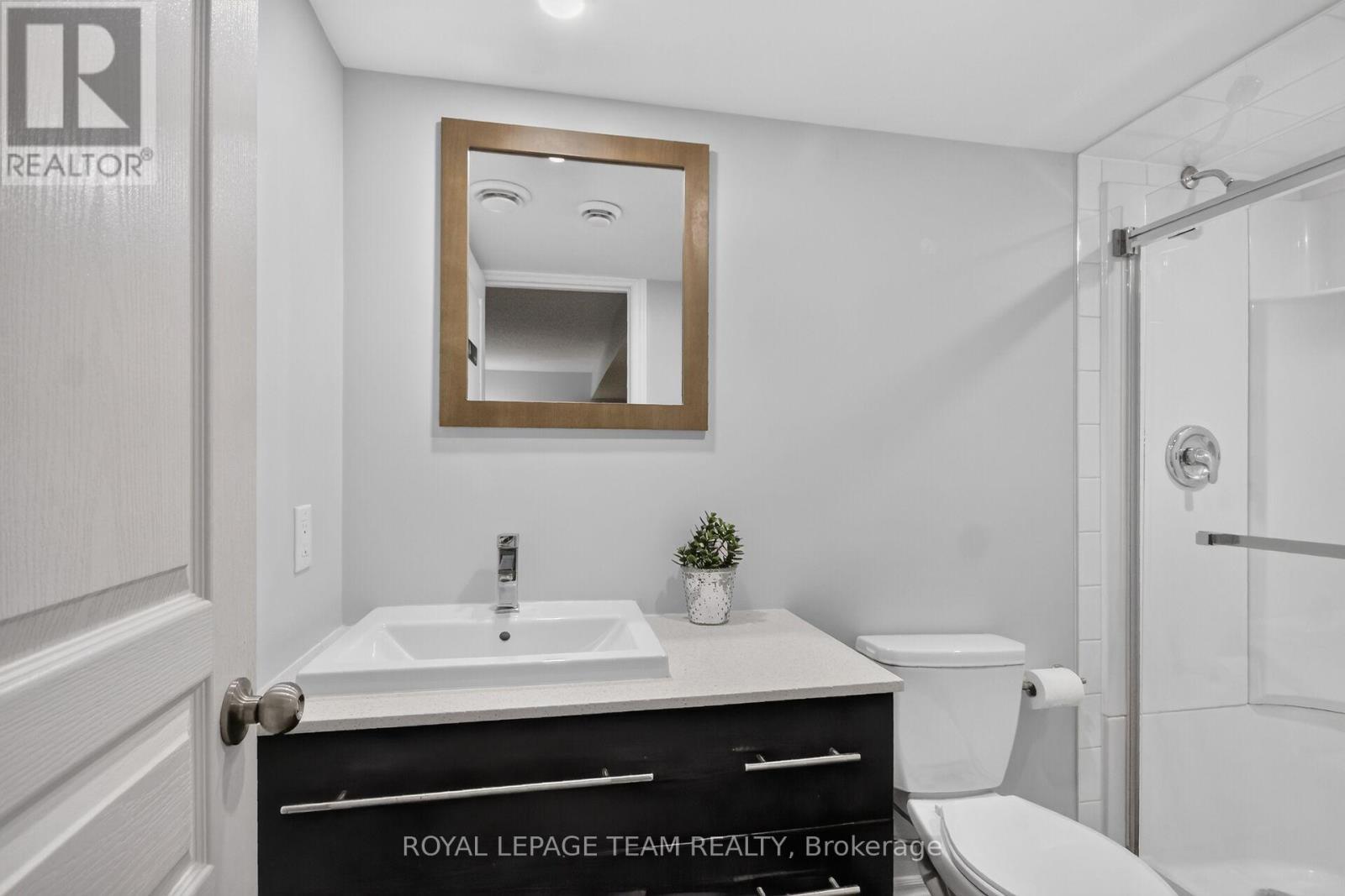 152 Mattingly Way, Ottawa, ON
