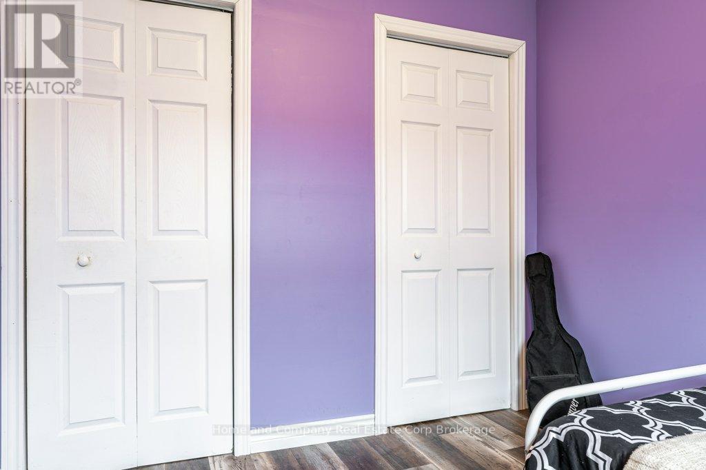 127 Walsh Crescent, Stratford, ON